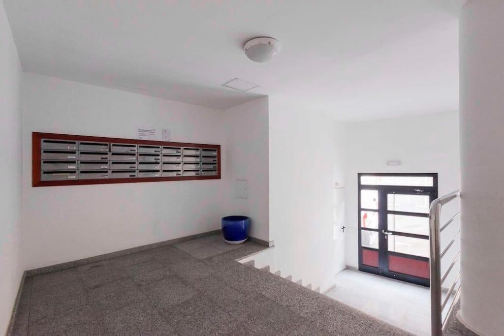 Lovely Spacious Apartment In Сан Исидро Екстериор снимка