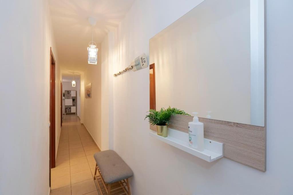 Lovely Spacious Apartment In Сан Исидро Екстериор снимка