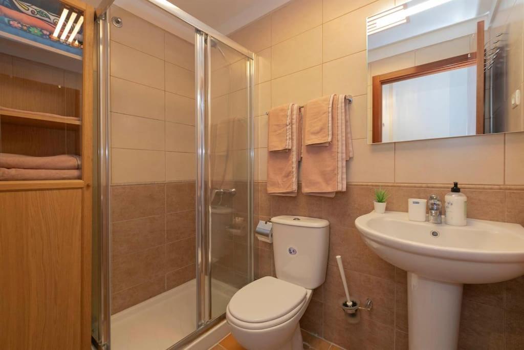 Lovely Spacious Apartment In Сан Исидро Екстериор снимка